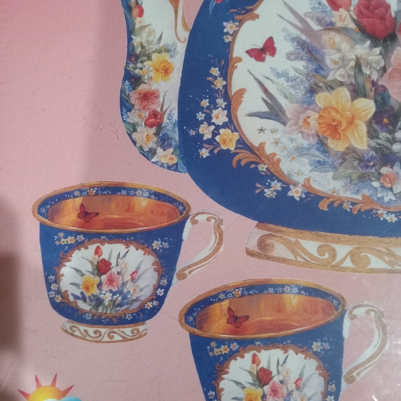 New Floral Teapot and Teacups 1000 Piece Puzzle - Picture 6 of 6